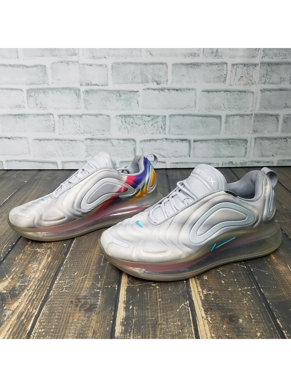 Nike Air Max 720 Running Shoes Airbrush Gray Rainbow Women Size 8 - AR9293-011
